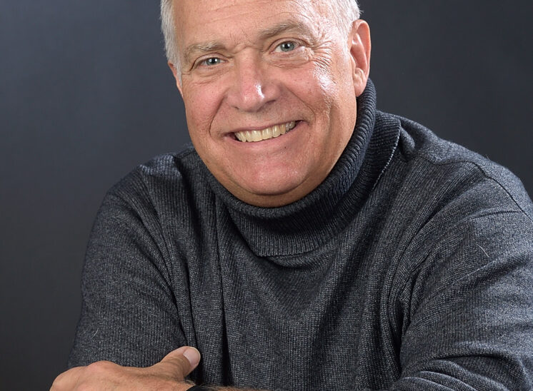 Jeff Renner is a Professional Speaker and Moderator. He is best known as lead meteorologist and broadcast professional for KING 5 News for more than 35 years.